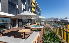 Brand New Penthouse With Waterfront Views